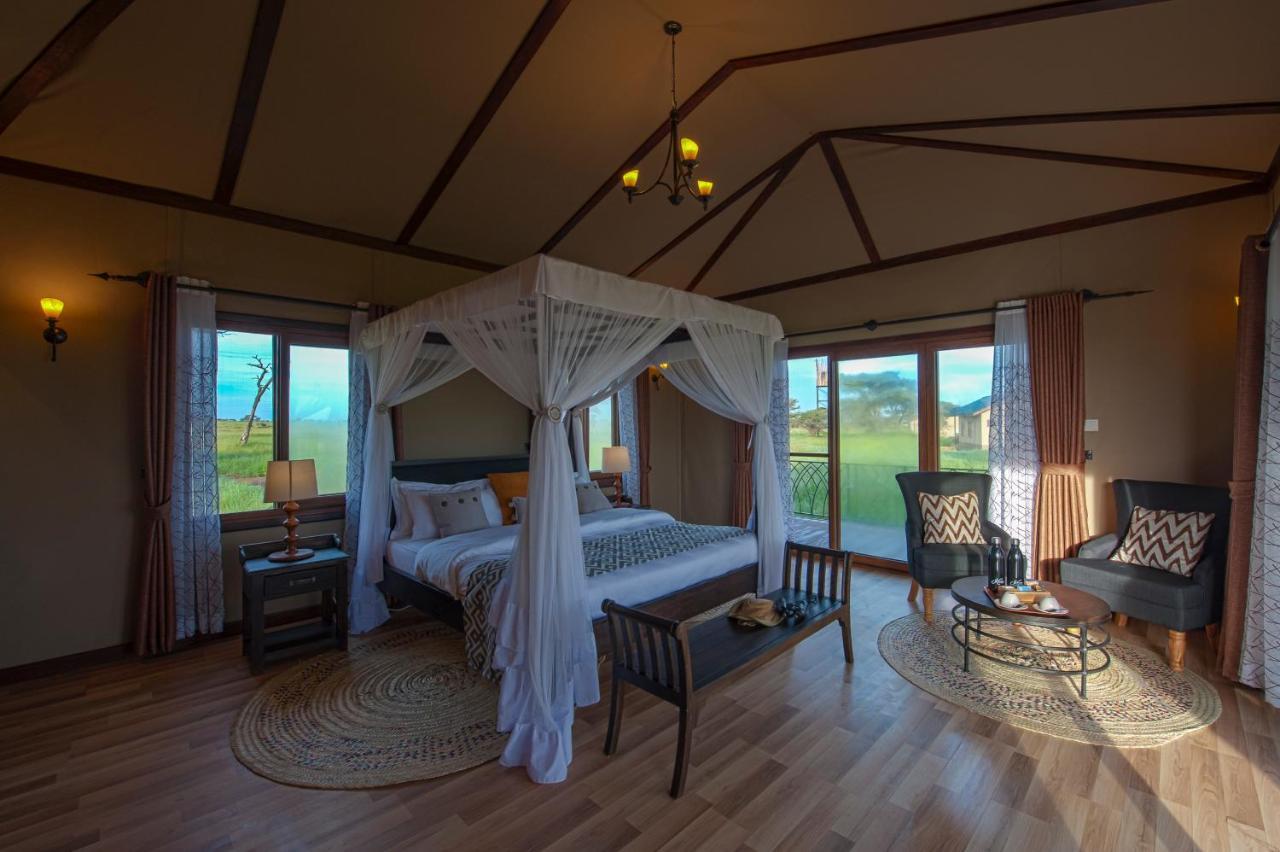 Serengeti Sametu Camp Exterior photo