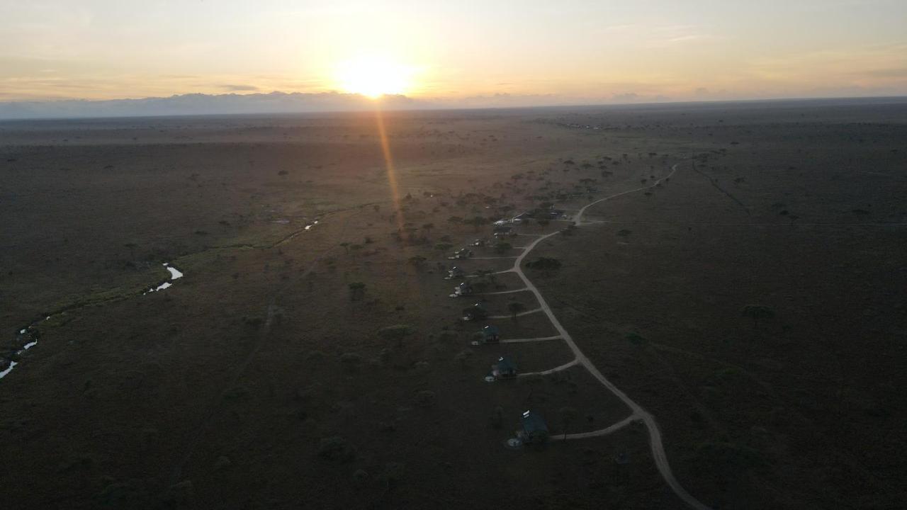 Serengeti Sametu Camp Exterior photo